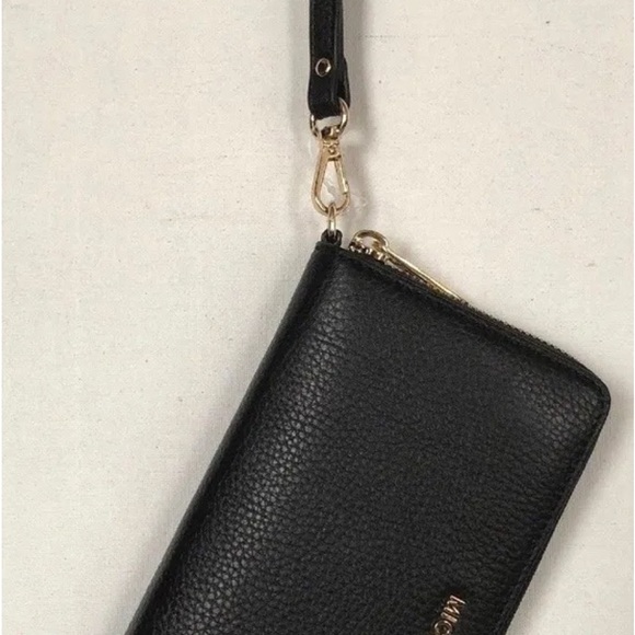 New Michael Kors Jet Set Large Travel Continental wallet Leather Black with Gold - Picture 2 of 7